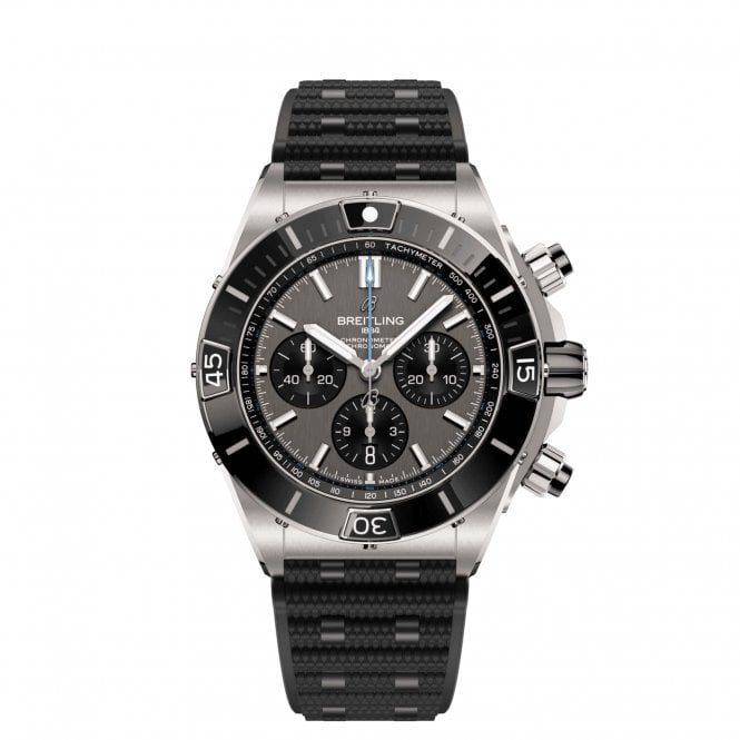 BREITLING SUPER CHRONOMAT B01 44 TITANIUM
